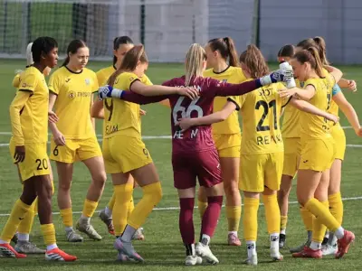 Petkov pogovor: gostili smo Khadijo Badio, senegalsko reprezentantko, ki že drugo sezono blesti v napadu Radomelj. - Golavt