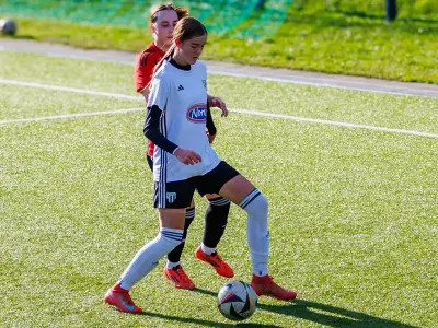 Spoznajte Nello Gjergjek, mlado napadalko Mure. Preberite intervju o njenih začetkih, ciljih in ljubezni do nogometa. - Golavt