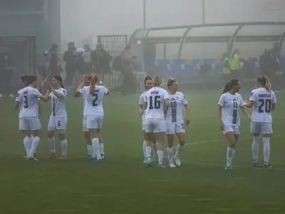 Slovenske nogometašice pred velikim izzivom: Dvakrat z nekdanjimi svetovnimi prvakinjami Norvežankami - Golavt