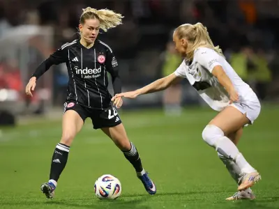 Hammarby po dramatičnem preobratu ugnal Sparto, BK Häcken pa s prepričljivo zmago v Frankfurtu stopil korak bližje finalu. - Golavt